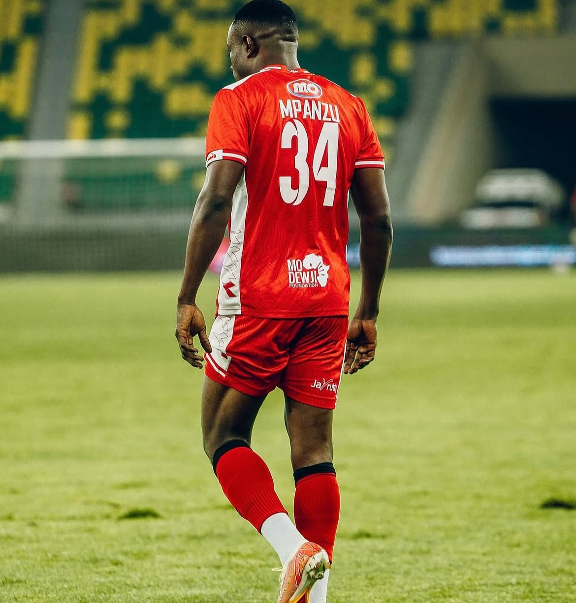 Barker Plans to Keep Using Mpanzu as Simba’s Main Striker