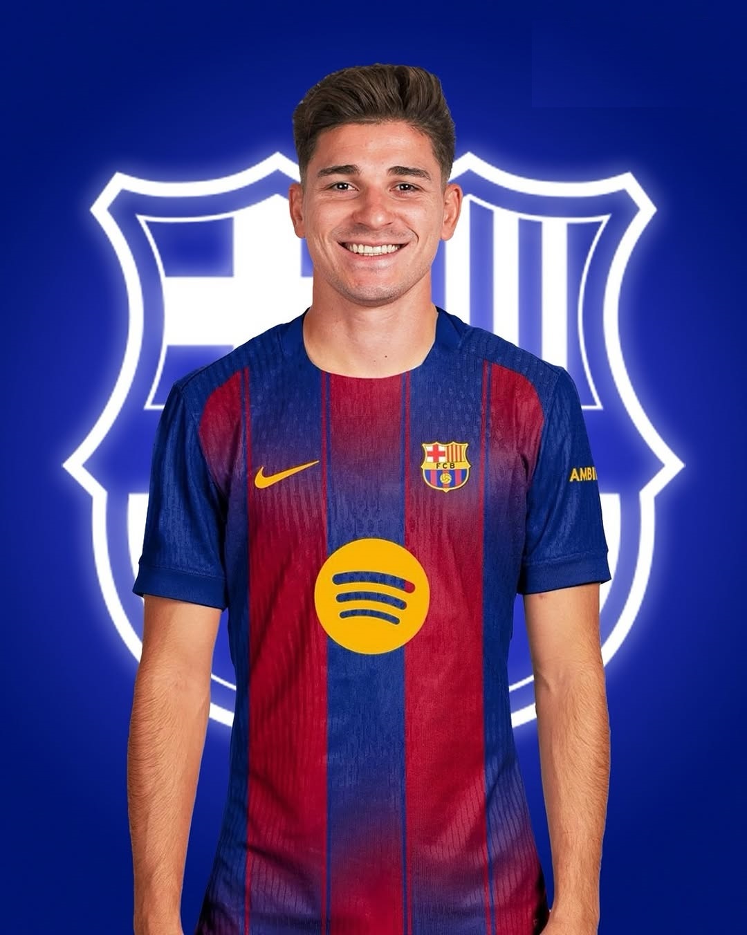 Barcelona Step Up Pursuit of Julián Álvarez with Deco Leading Transfer Talks