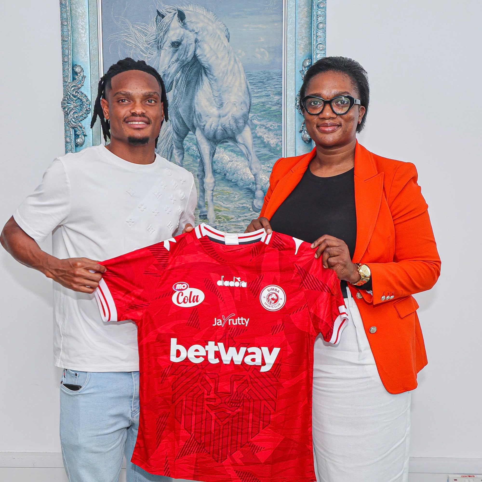 Umafia waliofanya Yanga kumsajili Mwalimu kutoka Simba
