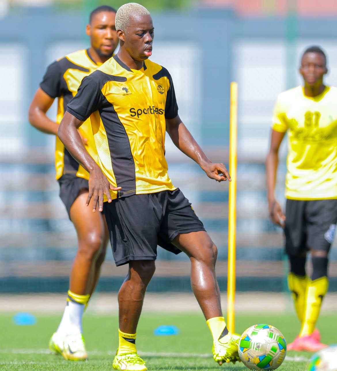 Aziz Ki awaachia wanzake 'msala' Kariakoo Derby