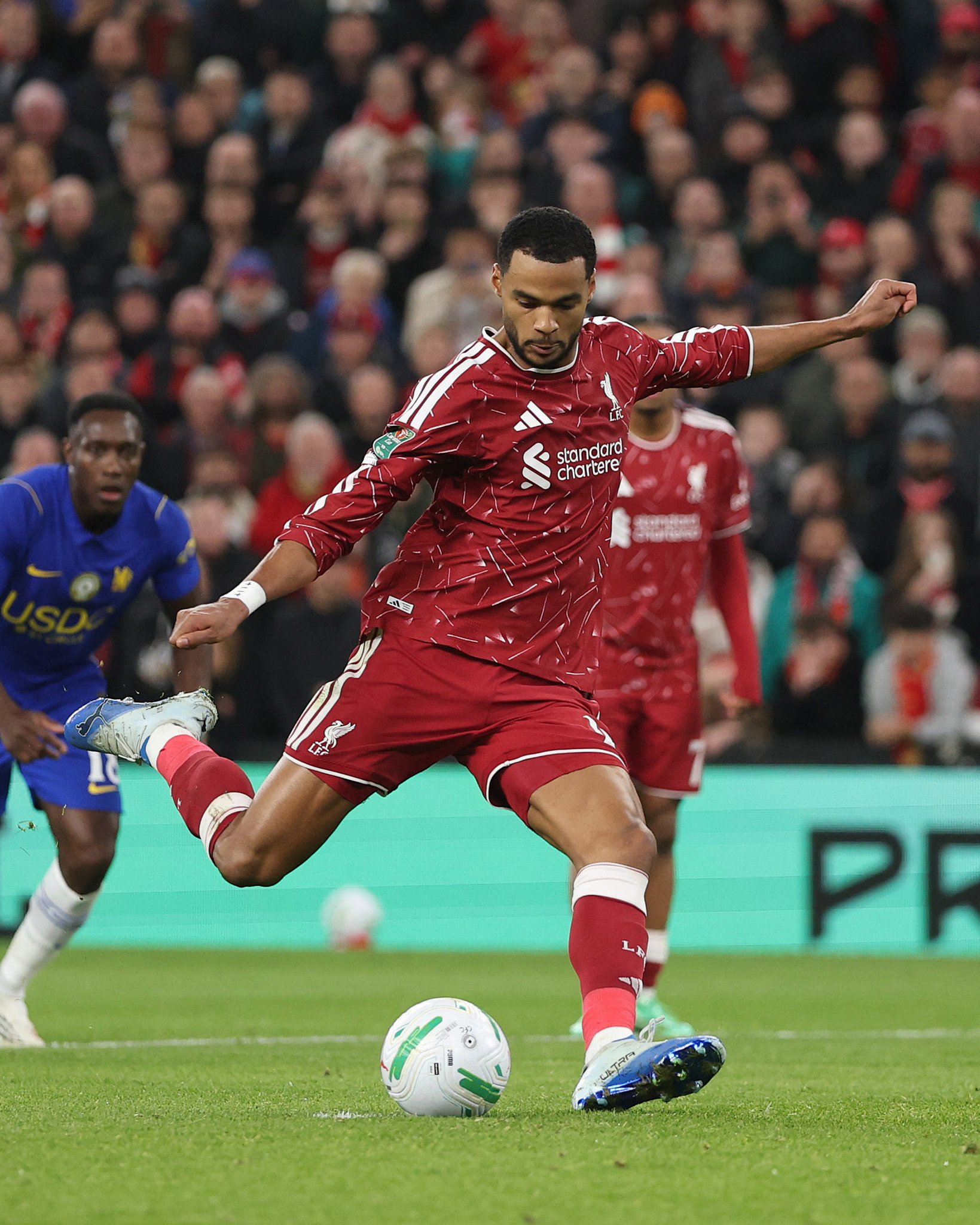 Liverpool and Man City advance as Sunderland stun Brentford in Carabao Cup